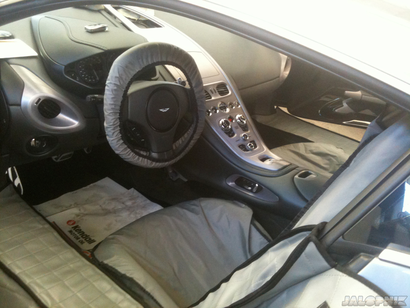 Illustration for article titled This Is What A $1.7 Million Aston Martin One-77 Looks Like In The Shop